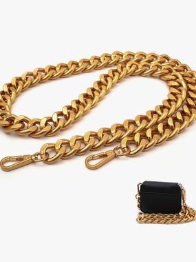 Last One!! Long Chunky Chain Strap DIY
Color: Gold